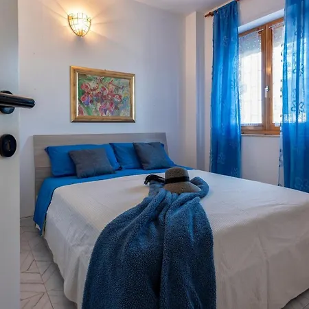 Apartment La Pavoncella *